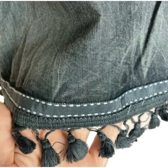NWT Mur Mur Blackish Gray Grey Chambray Top With Tassels Small Boho - Picture 7 of 7